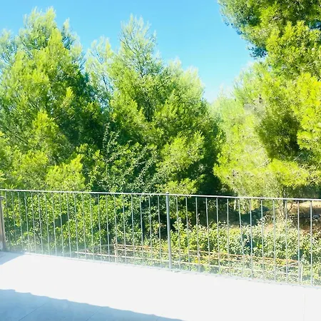 Dom wakacyjny Villa Nimes Nîmes